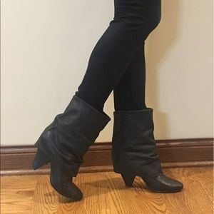 GUESS Booties- comfy, black