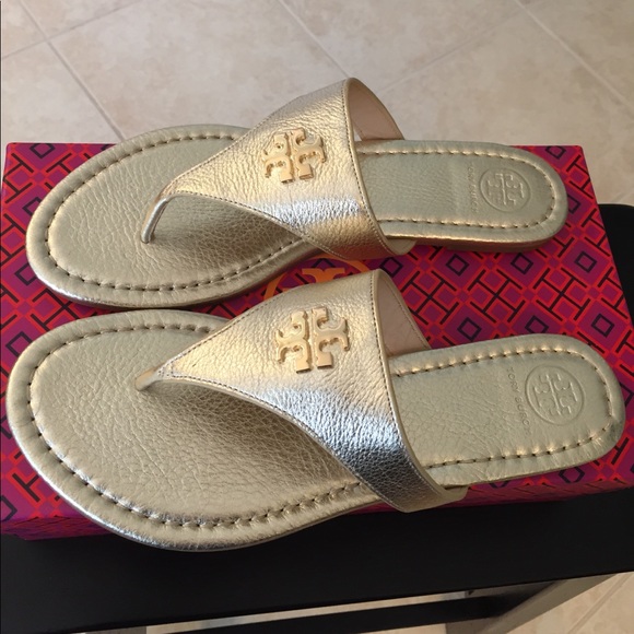 Tory Burch "Laura" GOLD Metallic Leather sandals - Picture 4 of 8