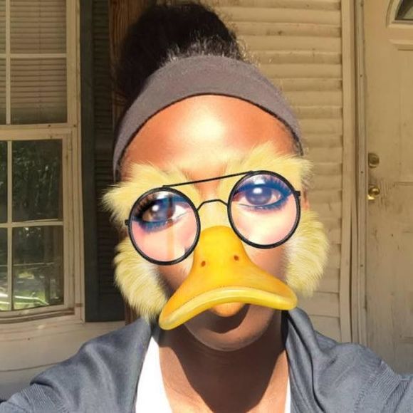 Meet your Posher, Tamara - Picture 1 of 1