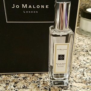 NWT Jo Malone 1 fl. oz. English Pear & Freesia Col
