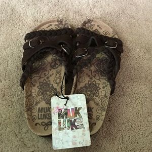 Muk Luks. Beautiful brown. Size 9. New w/tags.