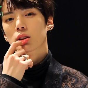 Meet your Posher, Selena