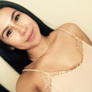 Meet your Posher, Leovely