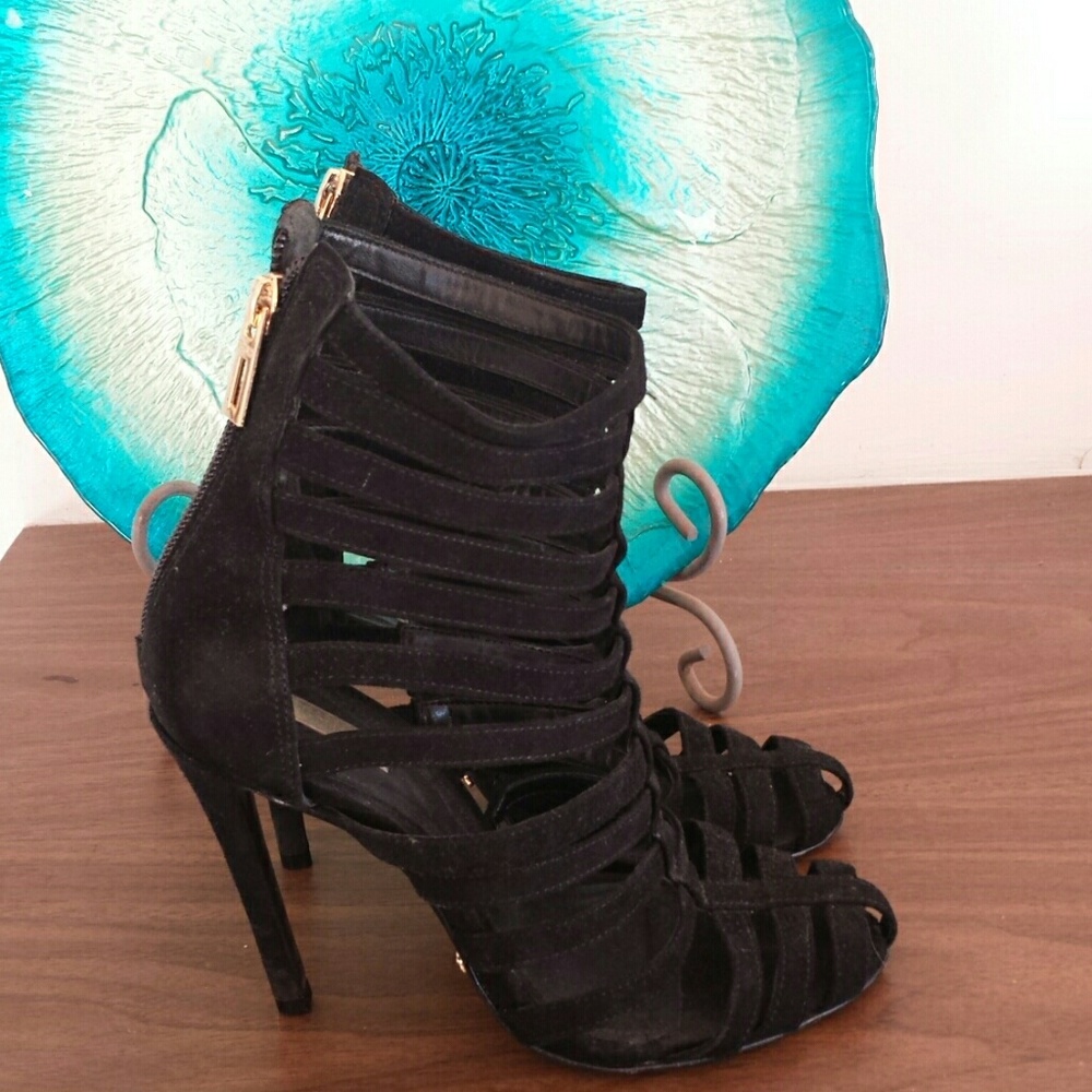 SCHUTZ SUEDE GLADIATOR BLACK HEELS