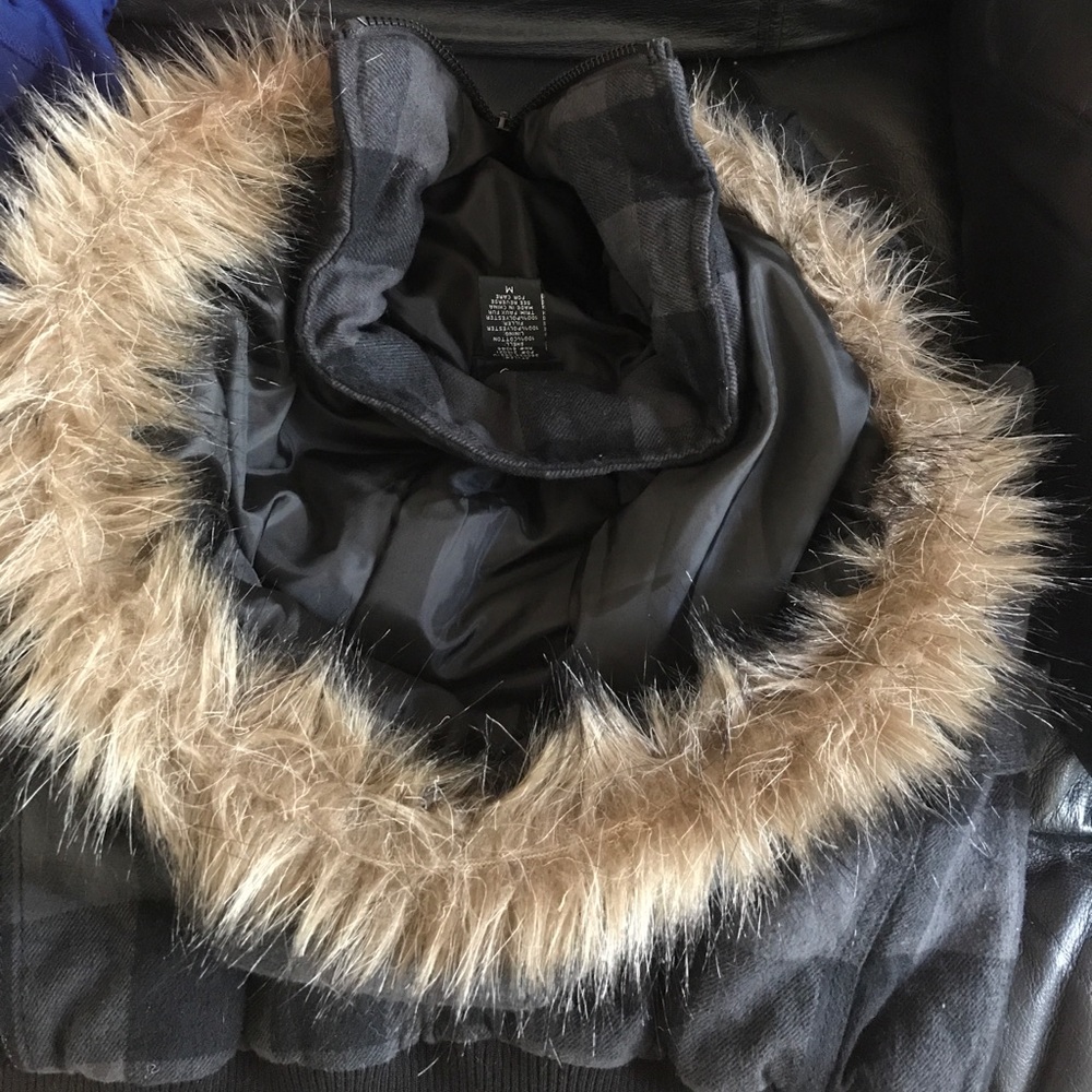 Vest jacket - Picture 3 of 3