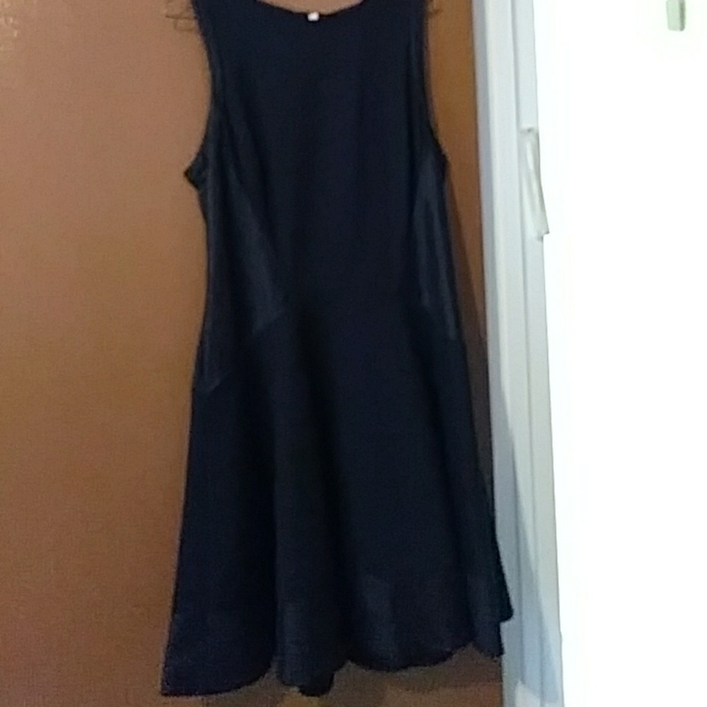 Gorgeous black dress