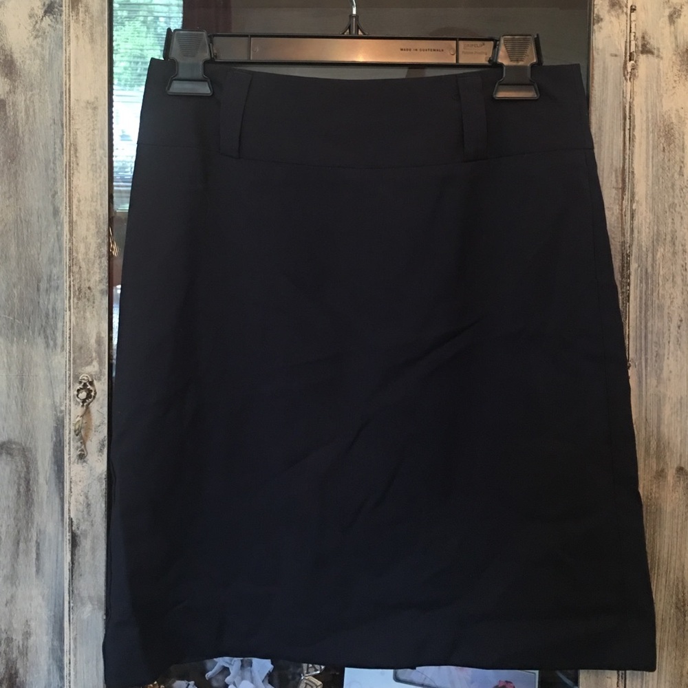 Benetton navy skirt -XS