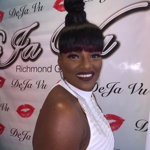 Meet your Posher, Janelle