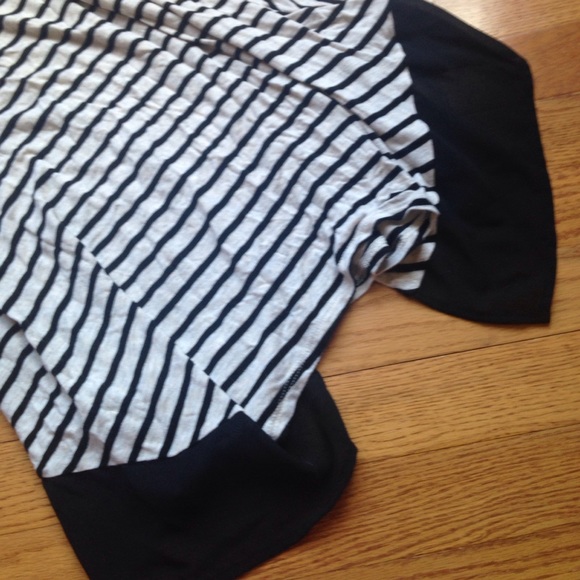 KLD Signature striped swing top - Picture 3 of 4