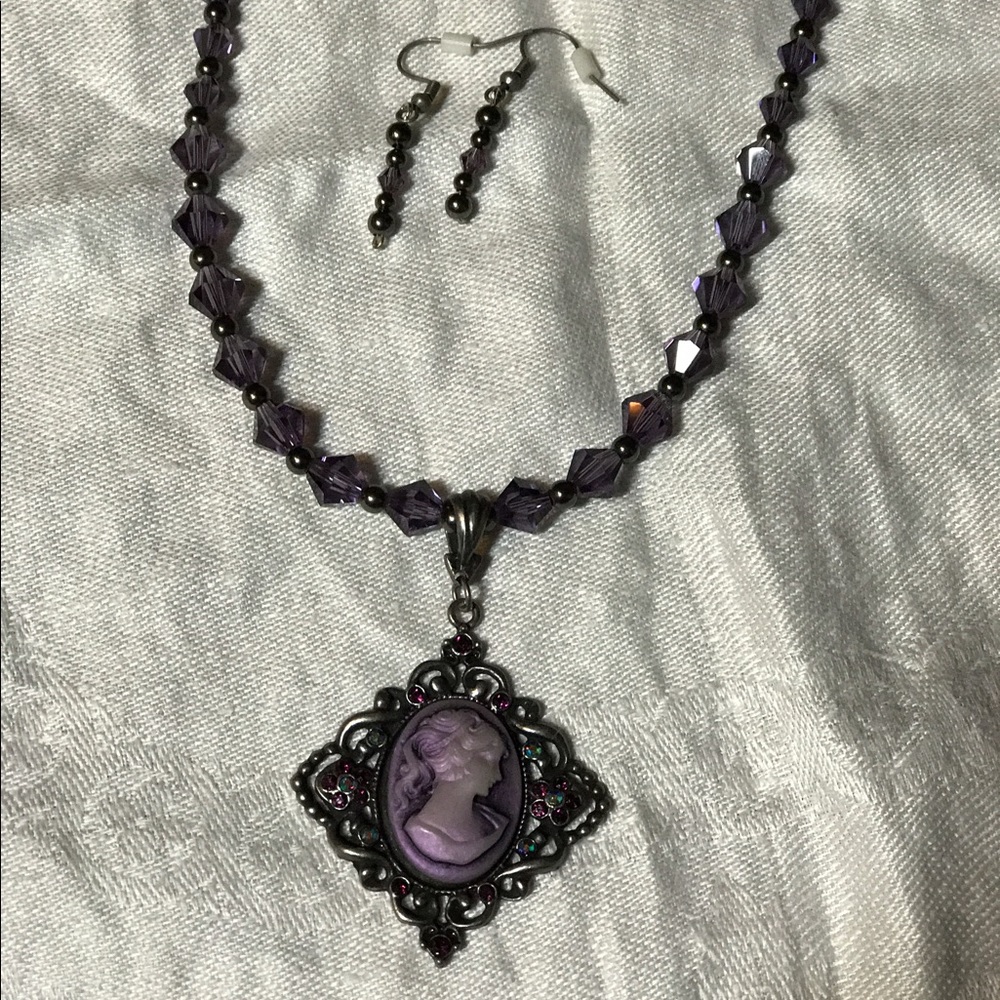 Necklace and earrings