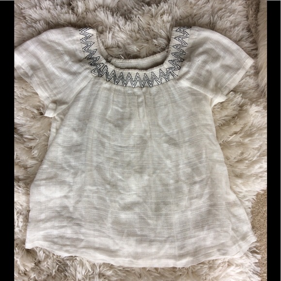 Evereve • off the shoulder top - Picture 2 of 4