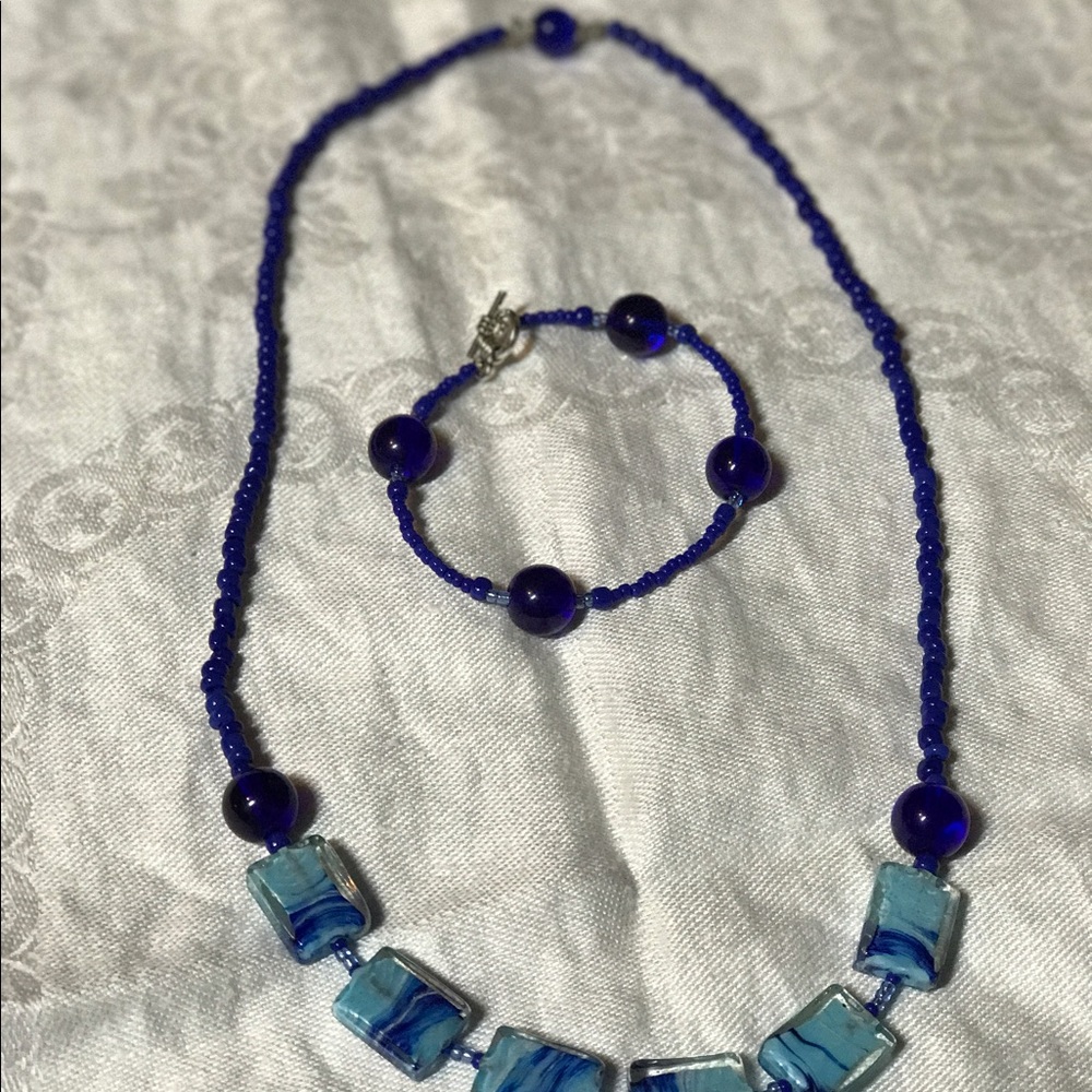 Necklace and bracelet