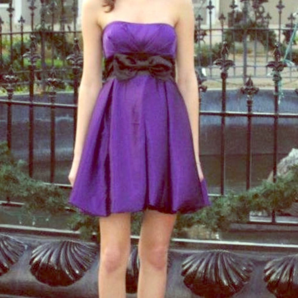 Worn once- strapless short cocktail dress