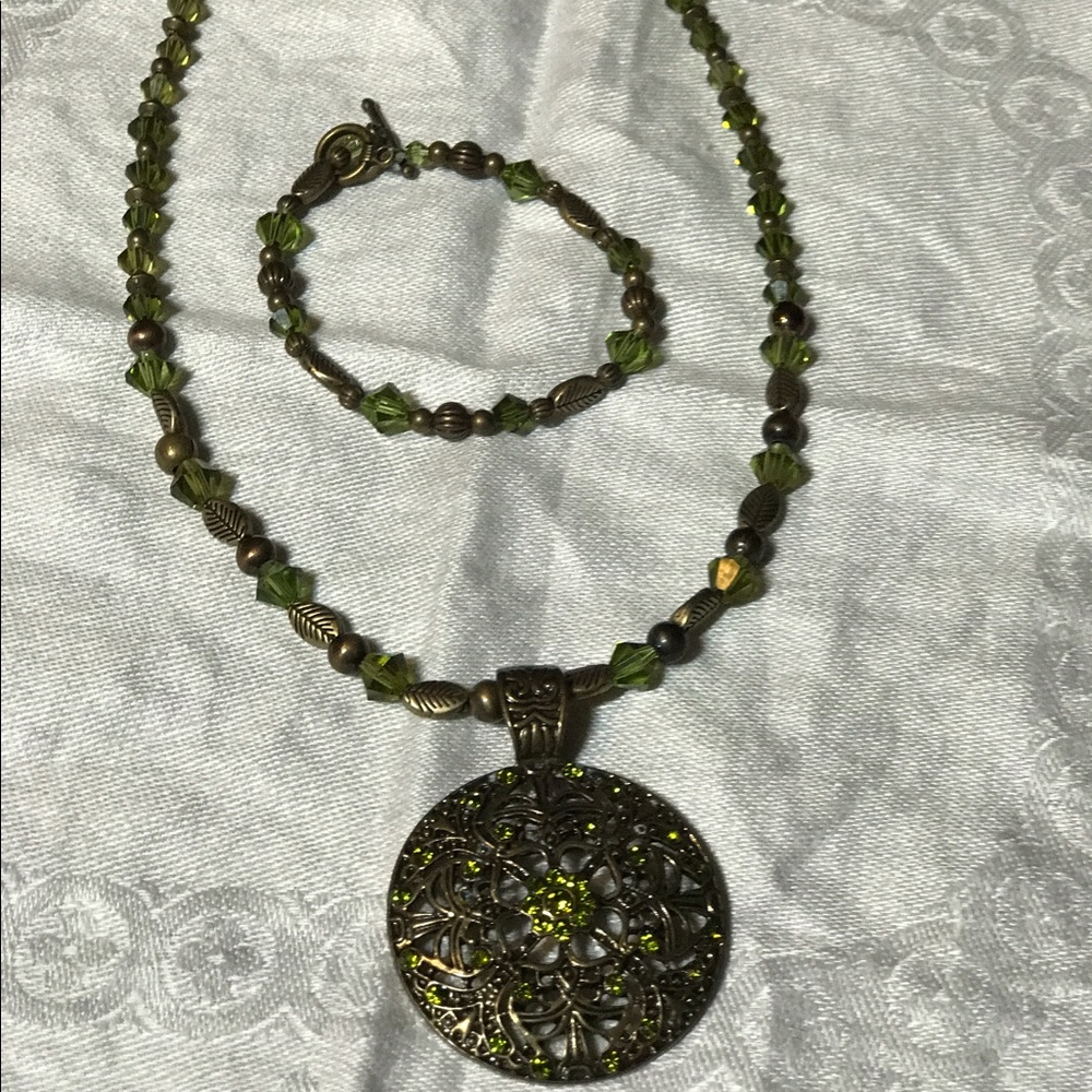 Necklace and bracelet