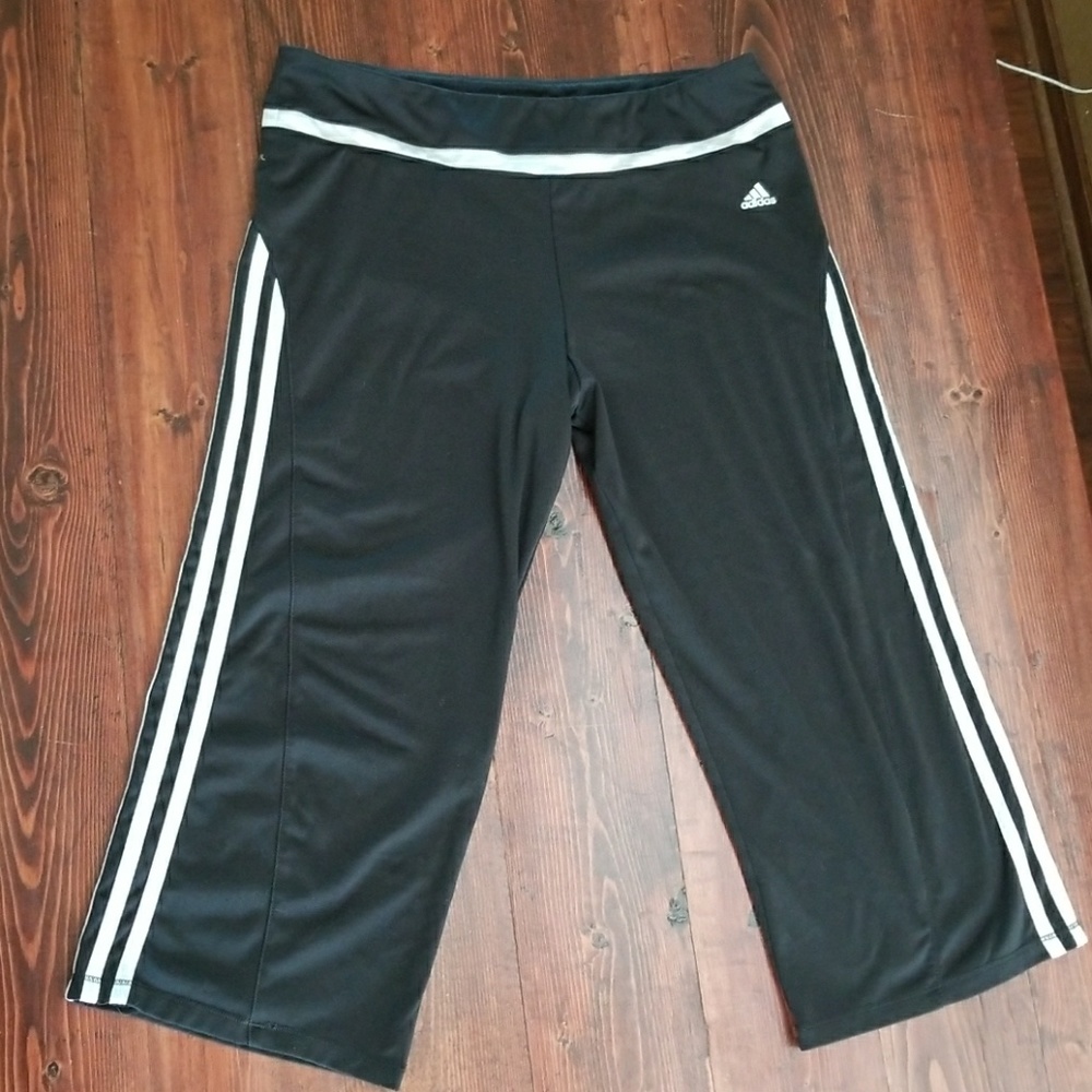 Adidas workout capris
