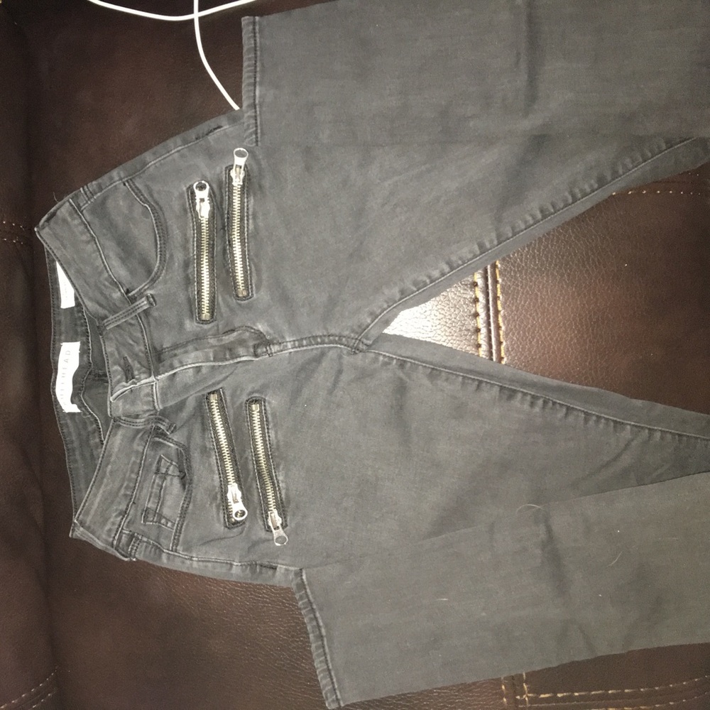 PAC suns Bullhead low rise skinny jeans Size 3
