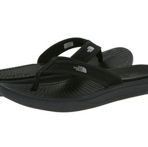 The north face flip flops