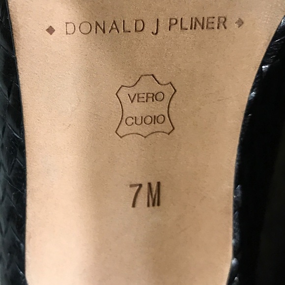 SOLD-Donald J. Pliner Black Woven Heels - Picture 6 of 8