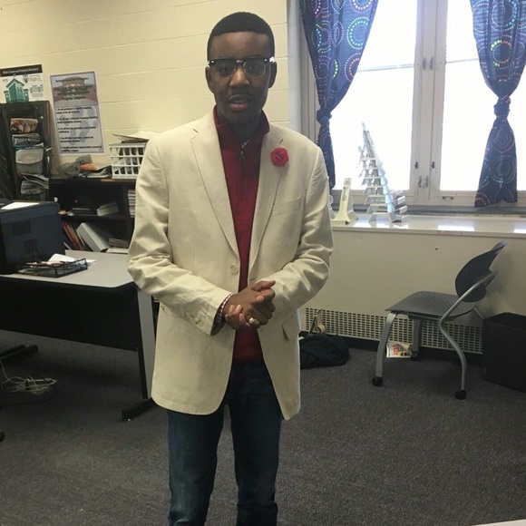 Meet your Posher, R'quan - Picture 2 of 7