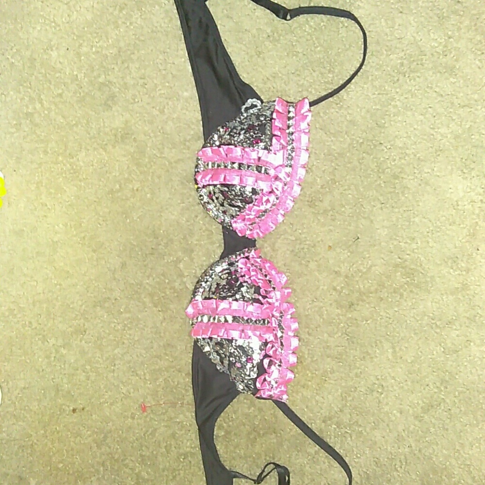 Rave bra