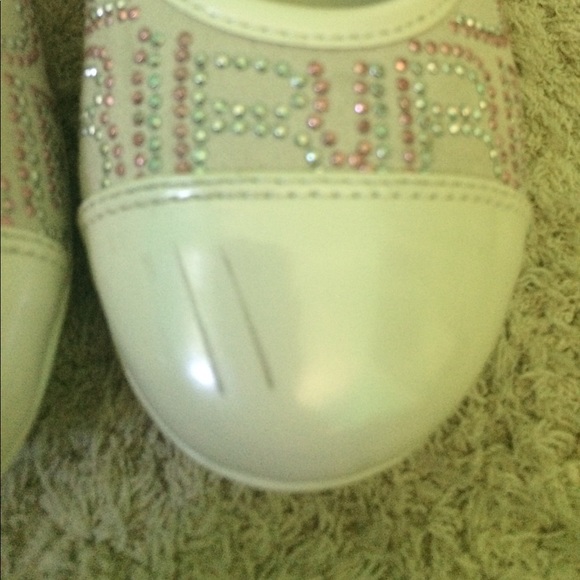 Kids shoes - Picture 2 of 3