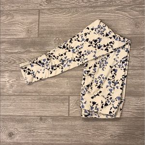 Lularoe floral print leggings
