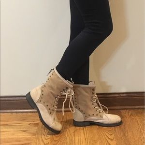 Roxy -Concord boots