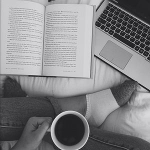 Meet your Posher, Mia