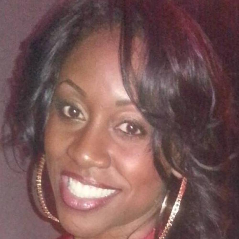 Meet your Posher, Teleshia