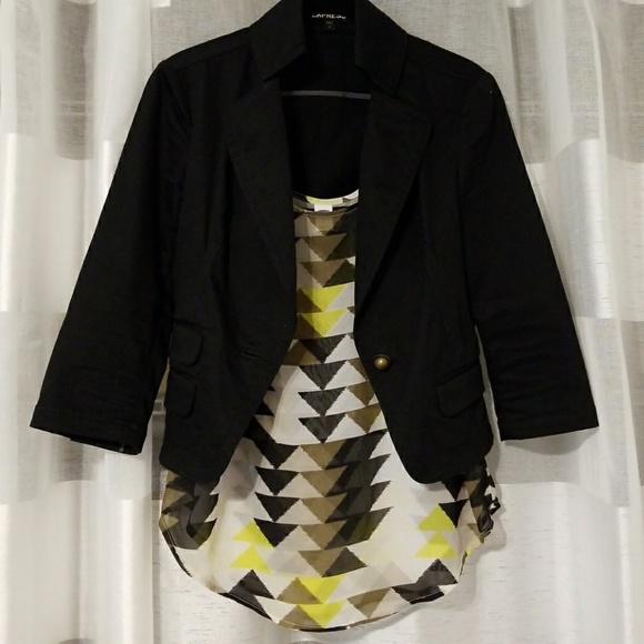 OFFERS WELCOME ◾Old Navy Geometric Print Tank◾ - Picture 3 of 5