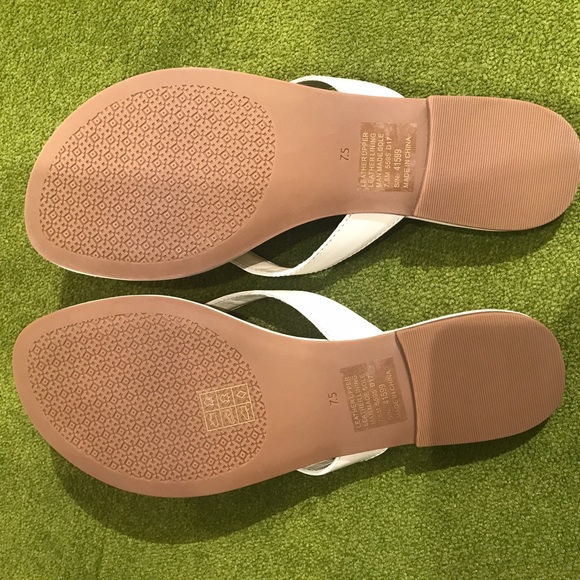 Firm‼️Tory Burch white leather"Pearce" sandals - Picture 5 of 7