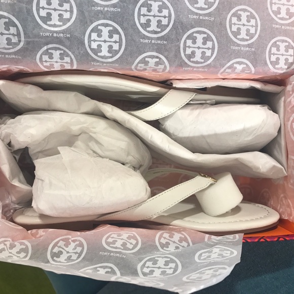 Firm‼️Tory Burch white leather"Pearce" sandals - Picture 7 of 7