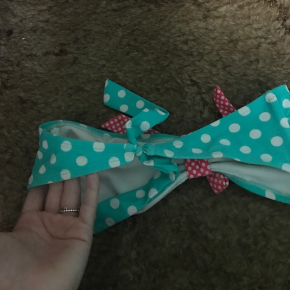 Top - Picture 2 of 2