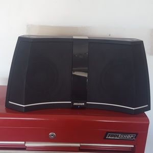 Kicker speaker