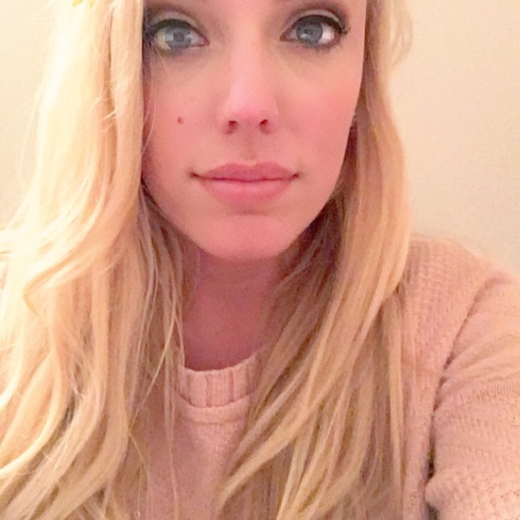 Meet your Posher, Sarah - Picture 2 of 6