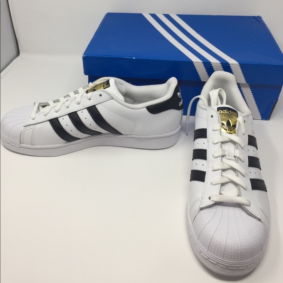 Adidas Superstar Shoes Sz 9 - Picture 2 of 3