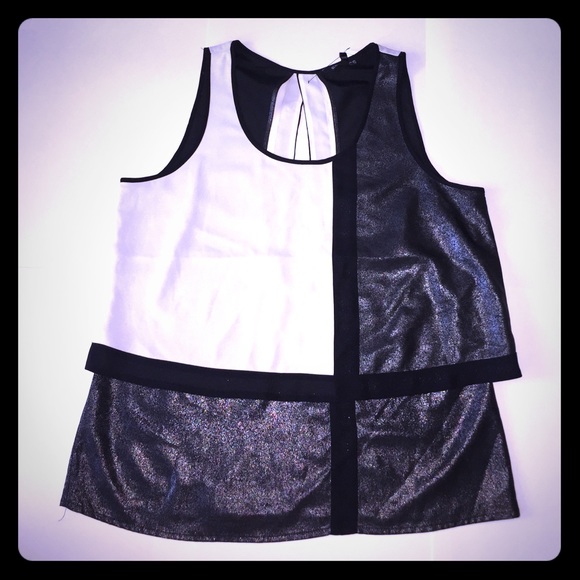 Express Geometric Top size medium - Picture 3 of 4