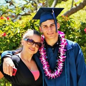 Meet your Posher, Cheresa