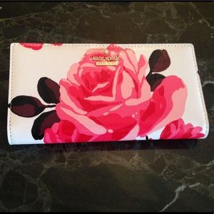 🌹NWT- KATE SPADE WALLET