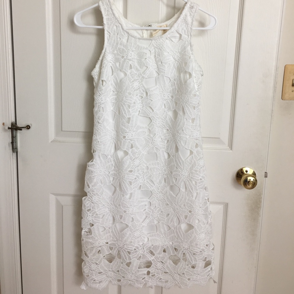 HP⭐️White Floral Dress