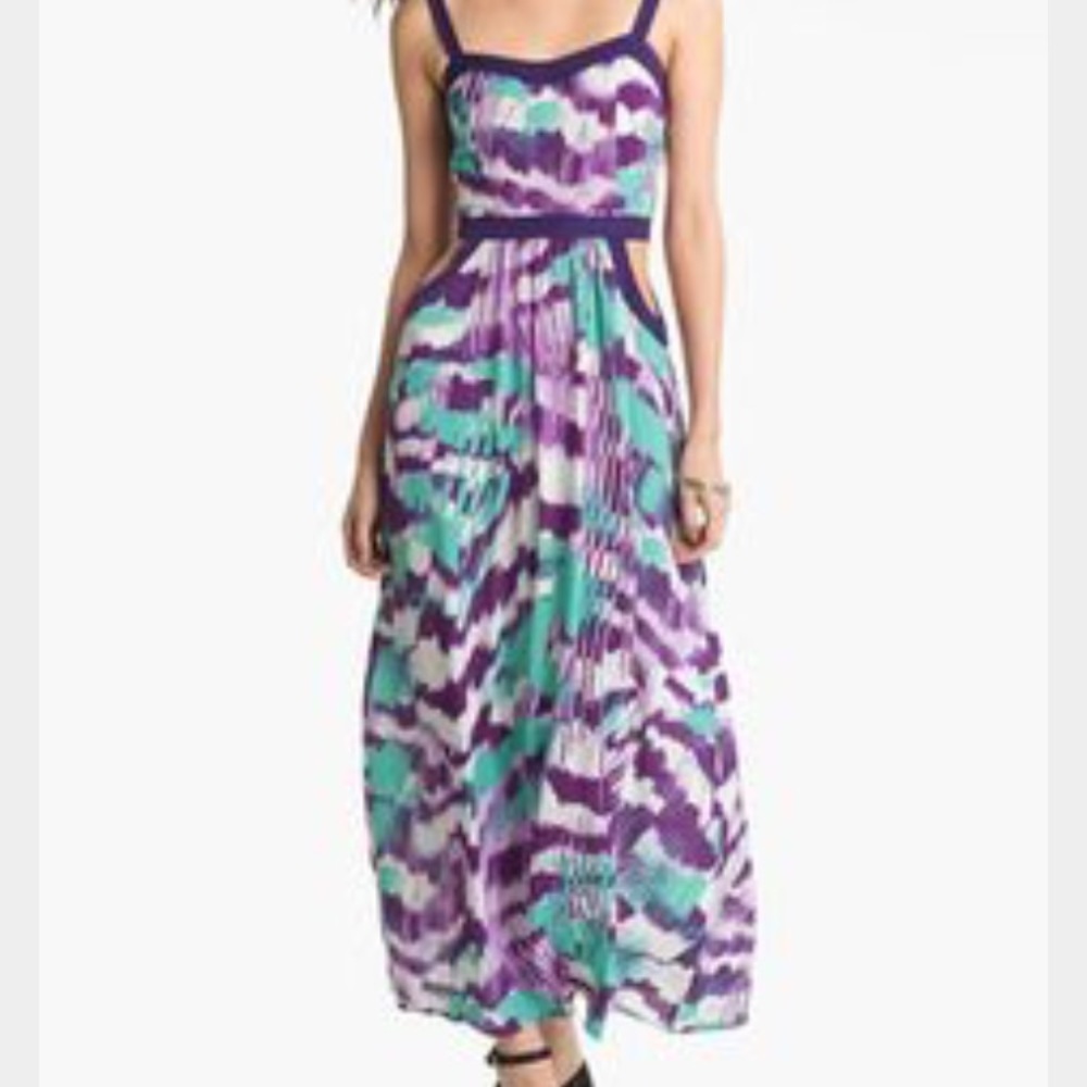 Nordstrom's Soprano | Printed Maxi Dress - Picture 1 of 3