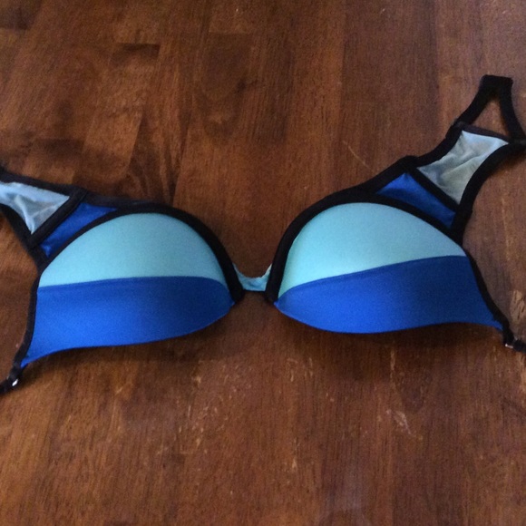 PINK Victoria's Secret Other - USED PINK BRA SIZE 36B / sale normally $15