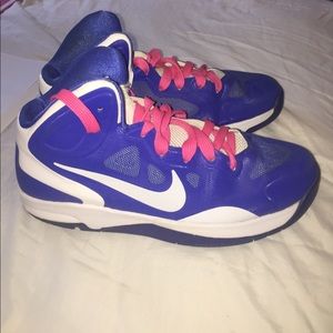 Nike Hyper Guard Up basketball shoes