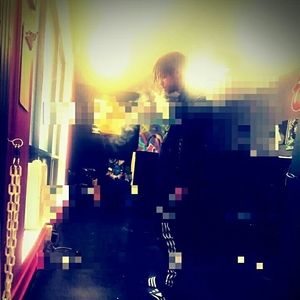 Meet your Posher, Corey