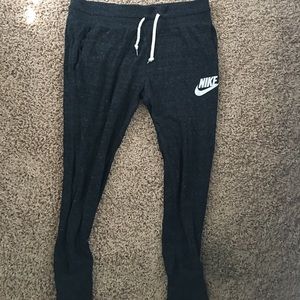 NIKE joggers