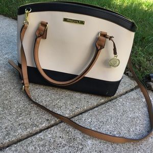 Anne Klein purse