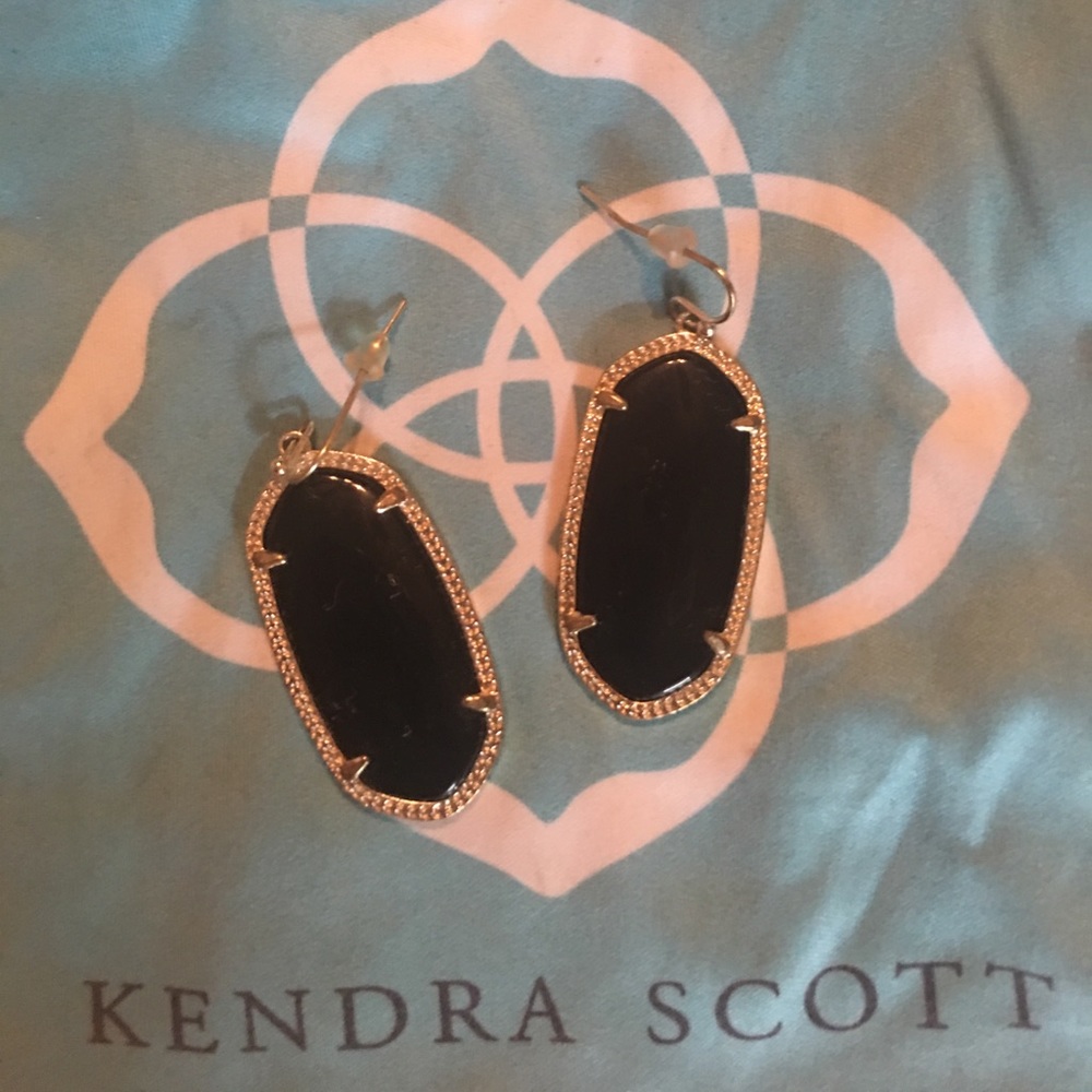Kendra Scott Black Elle Earrings
