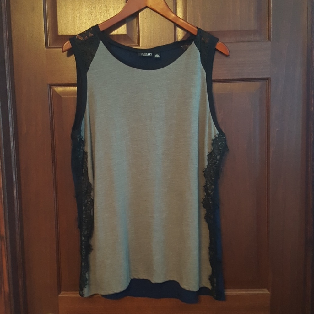 Ana 1XL Sleeveless Top