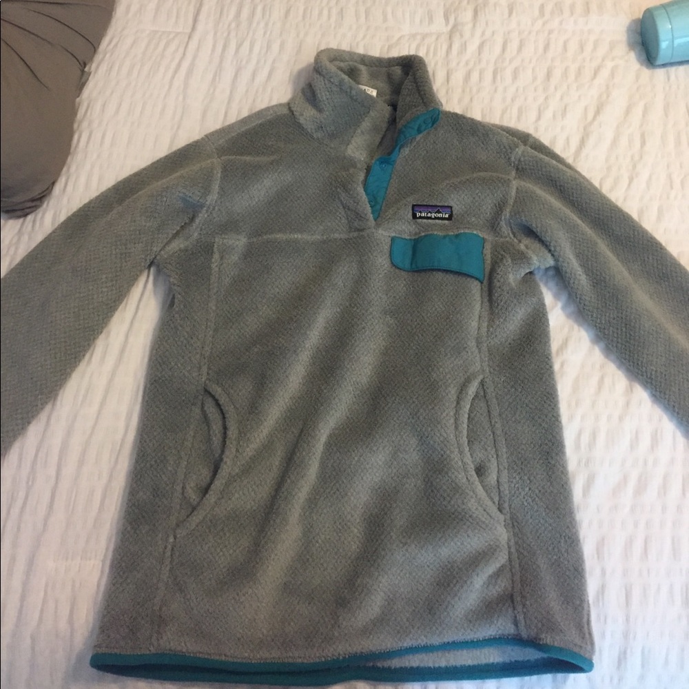 Women's size Medium Patagonia pullover jacket