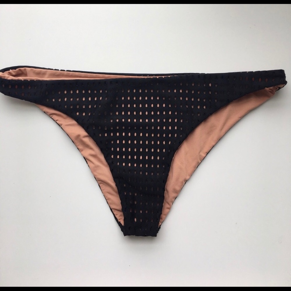 Acacia waikoloa mesh bottoms